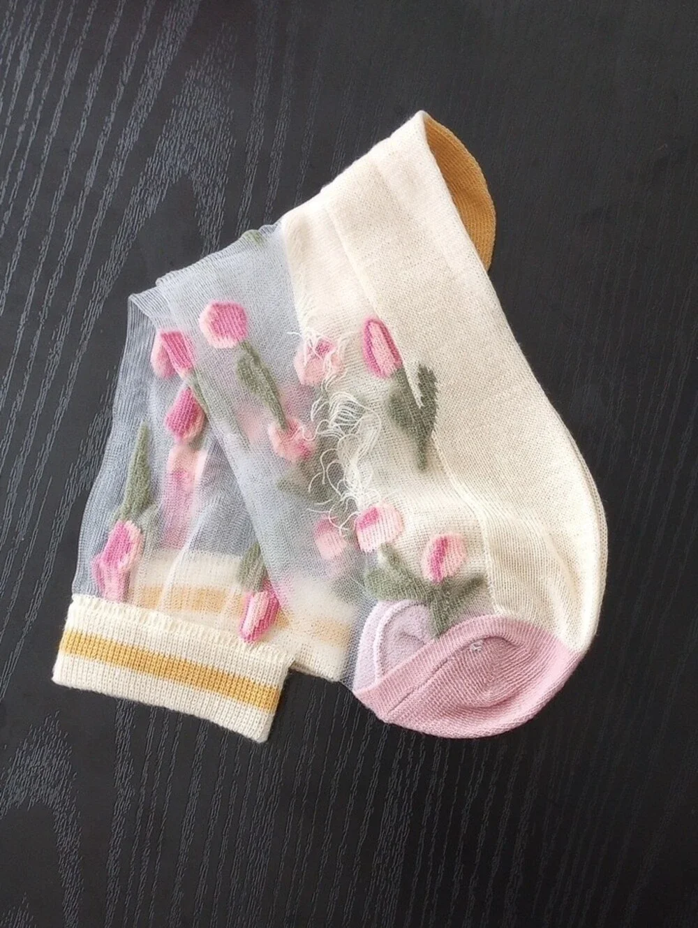 Artisan sheer ankle